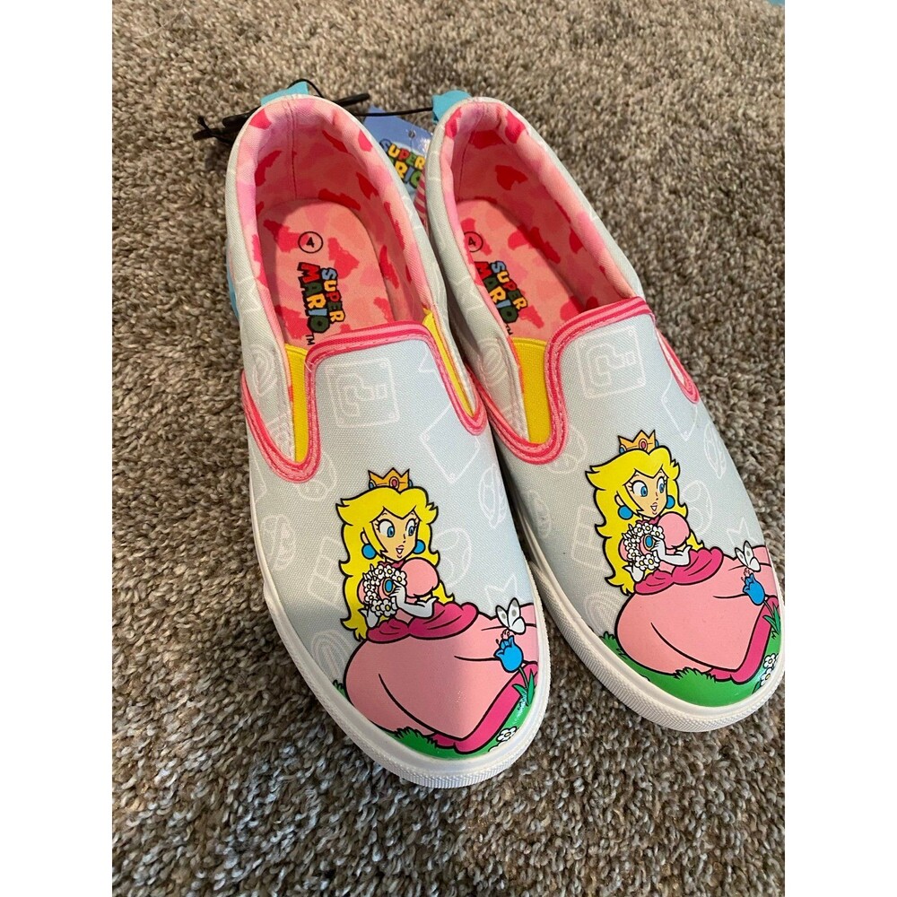 Brand New Super Mario Girl Lady Women Shoes Sneakers Size 5